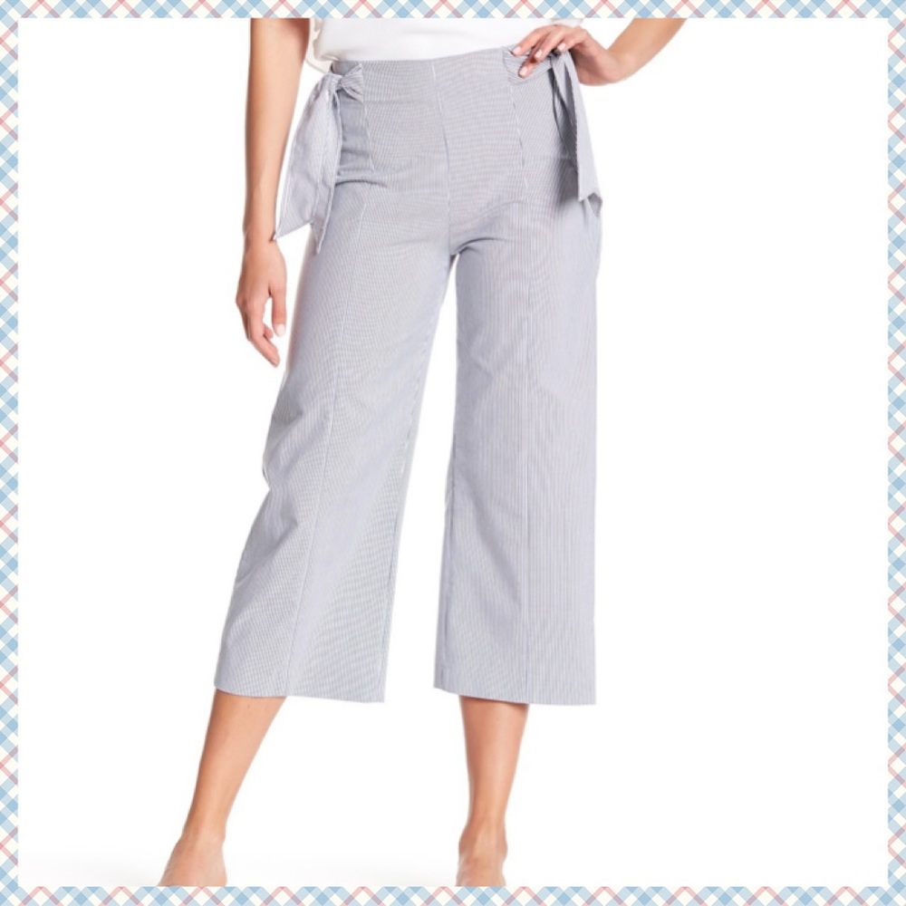 CeCe Blue white seersucker pants side bow pants 6